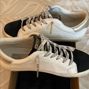 Vintage Havana White and Black Sneakers with Gold Accents